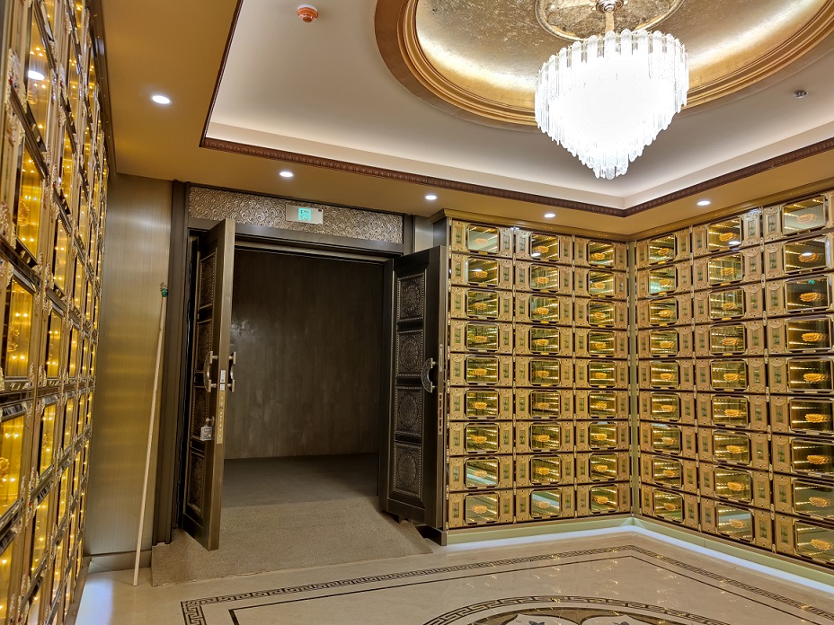 智慧殯葬，綠色殯葬以及智能骨灰架的三者關(guān)系